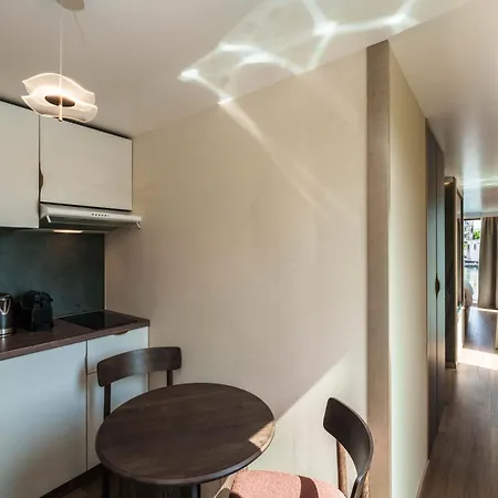 L'escale Royale Verneuil-sur-Seine